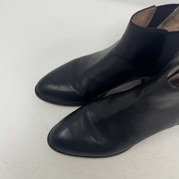 Madewell The Carina Boot Black Leather Chelsea Ankle Boots Pull-On Size 7.5 - Picture 3 of 14